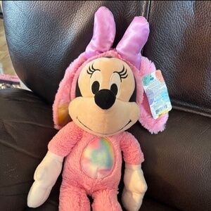 Super cute and brand new Minnie Mouse stuffy Easter Doll